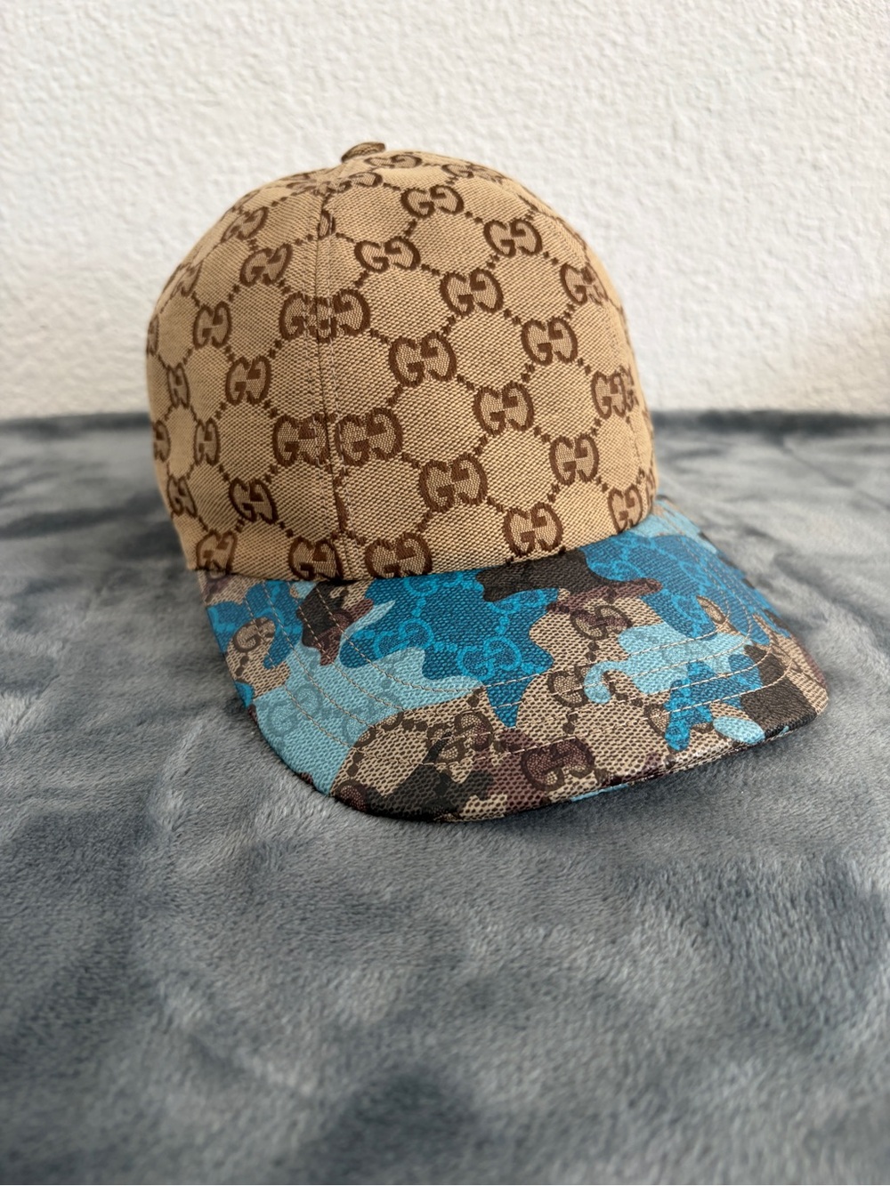 NWT Gucci GG Supreme Monogram Camouflage Baseball Cap Blue/Light Size L (59 cm)